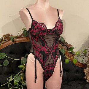 Vintage Shirley Of Hollywood Mesh Lace Teddy Bodysuit lingerie S Pink/Black